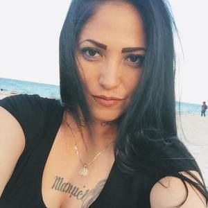 Meet your Posher, Malinda